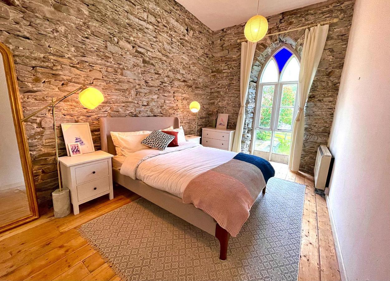 Finest Retreats - Luxury Converted Chapel With Hot Tub & Games Room Dinas Mawddwy Ngoại thất bức ảnh